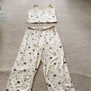 Victoria Secret lounge and pajama set